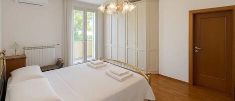 1 makuuhuone, vuodevaatteet