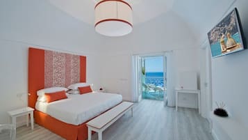 华丽双人房或双床房, 海景 | 客房内保险箱、熨斗/熨板、免费 WiFi