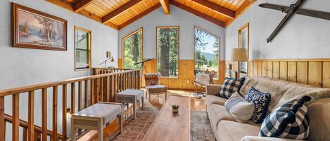 スマートテレビ、暖炉