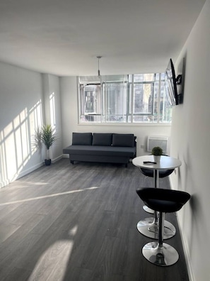 Interior - Sevenstay Bold St Apt 10 (Merseyside)
