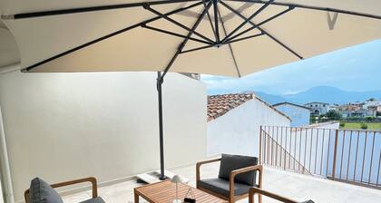 Chambre "Maria Lai" avec terrasse partagée, Wi-Fi et climatisation