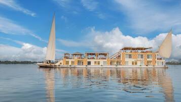 Facciata della struttura