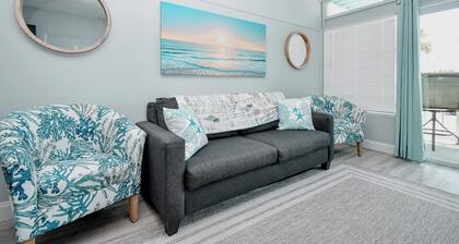 Beachfront Condo 123 in Downtown Cedar Key
