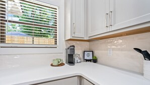 Interior - NEW! Rooted In Auburn - 2BR/2.5BA Townhome 1.5 miles from AU campus! (Auburn)