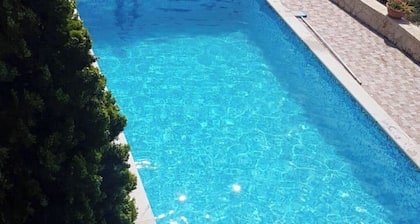 AcAssia : Relax and Unwind in Comfort at This Spacious Family Villa