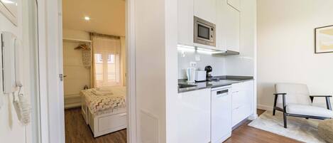 1 室のベッドルーム、アイロン / アイロン台、WiFi、ベッドシーツ