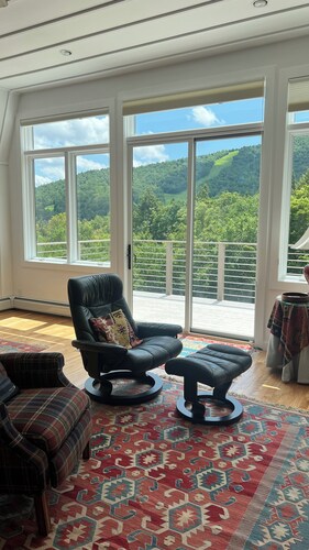 Stunning views of Lincoln Peak, 2-bedroom townhome at Sugarbush