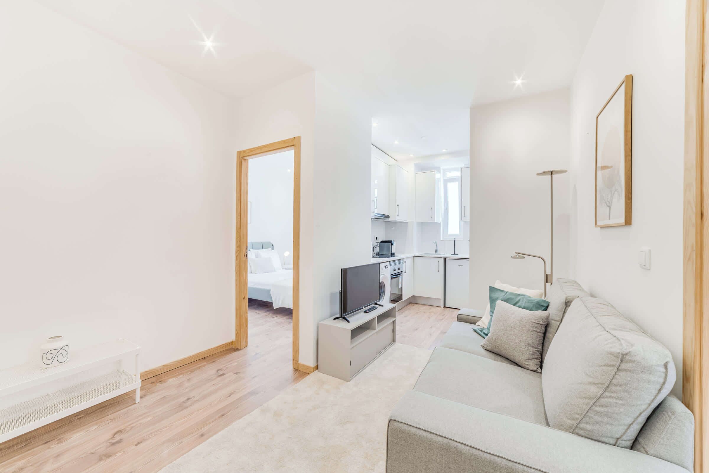 2 makuuhuonetta, työpöytä, silitysrauta/-lauta, Wi-Fi