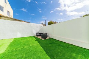 Property grounds - Deluxe & Modern Duplex in the heart of Belem (Lisboa)
