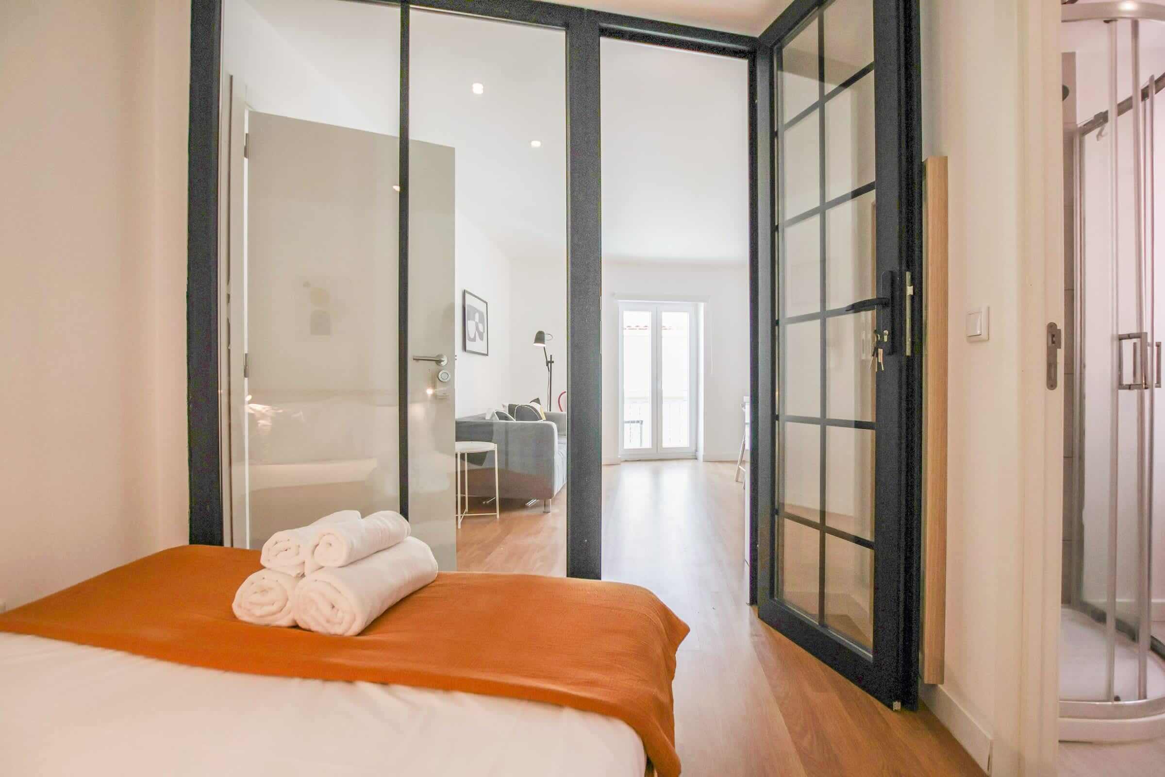 1 bedroom, desk, iron/ironing board, WiFi