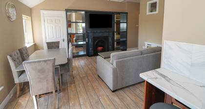 The East Wing Apartment