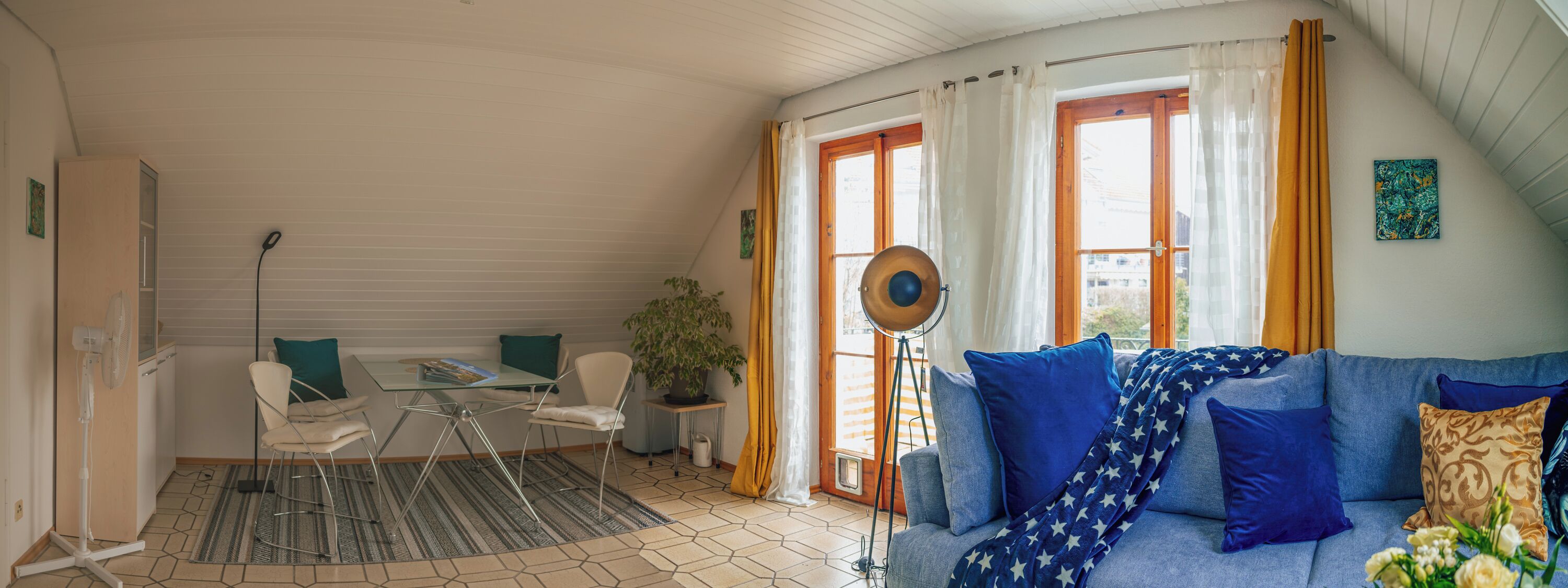 Fernseher, Stereoanlage