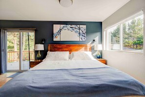 4 عدّة غرف نوم وسرير سفر وواي فاي وملاءات أسرّة