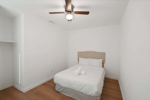 2 Schlafzimmer, Bügeleisen/Bügelbrett, WLAN, Bettwäsche