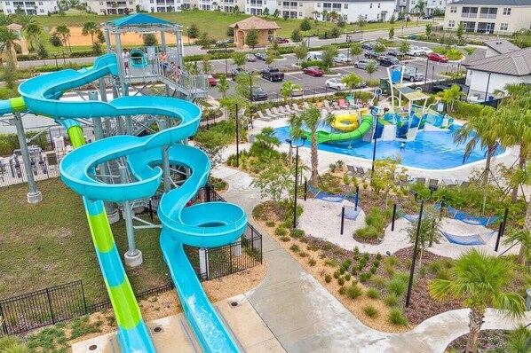 Pool - Spacious 6-bedroom house in Four Corners w/ Clubhouse & Waterpark access (Four Corners)