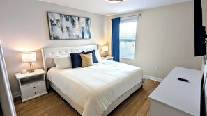 6 habitaciones, tabla de planchar con plancha, wifi y ropa de cama