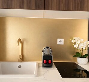 Basic Apartment, Courtyard View | Private kitchen | Espresso maker, electric kettle - 1587 Charonne (Paris)