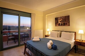 7 habitaciones, escritorio, tabla de planchar con plancha y wifi gratis 