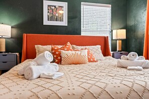 3 chambres, bureau, fer et planche à repasser, Wi-Fi gratuit