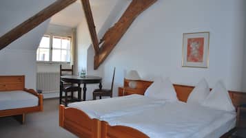 Chambre Triple Confort, vue ville