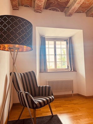 Habitació doble o amb dos llits individuals superior, vistes a la ciutat | Wifi gratuïta