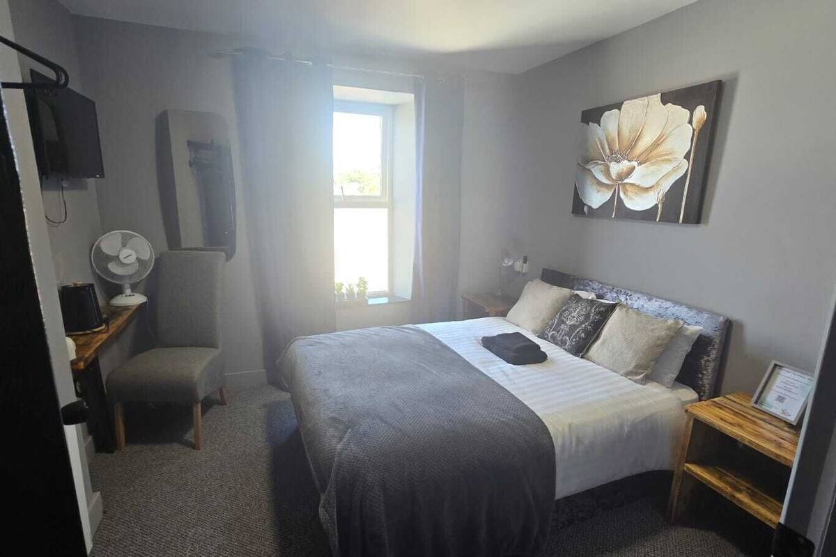 Double Room, Private Bathroom