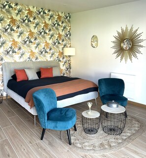 1 bedroom, free WiFi, bed sheets