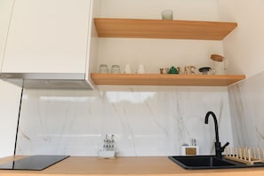 Microwave, cookware/dishes/utensils - Vizinhos do Sol Turismo Rural (Sao Pedro do Sul)
