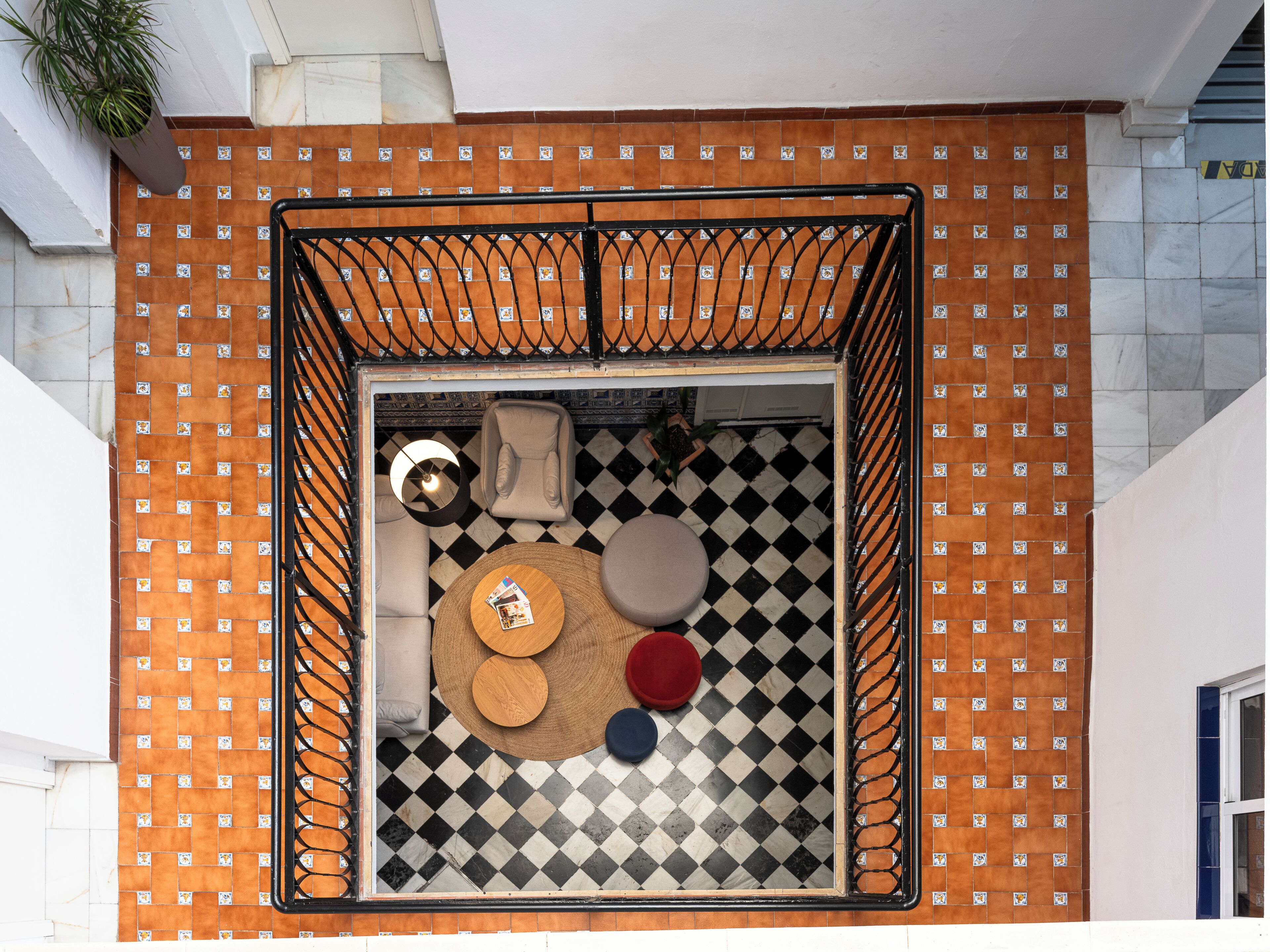 Foto - La Central Sevilla