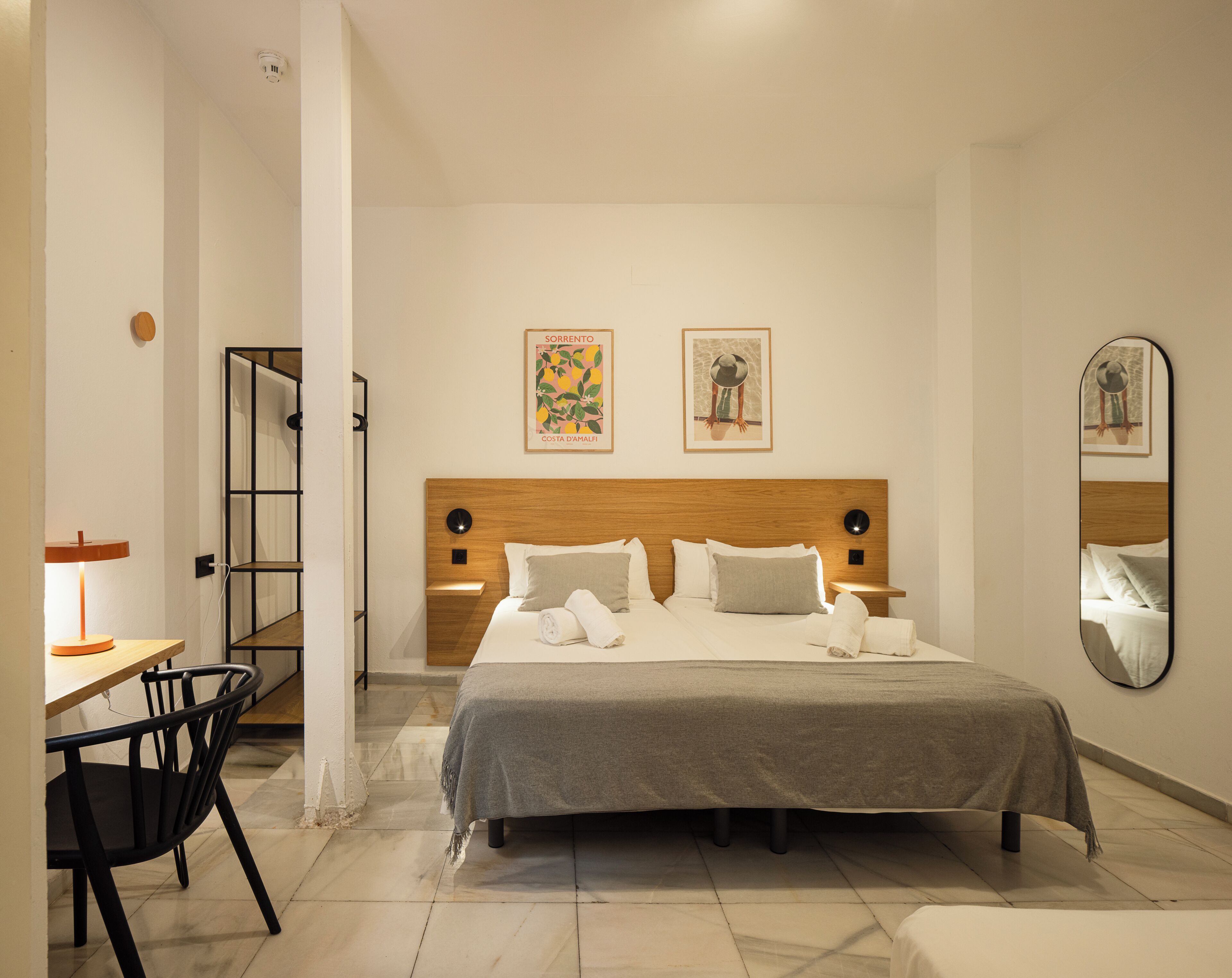 Habitación triple | Escritorio, espacio para trabajar con un portátil, wifi gratis