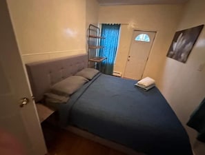 Bügeleisen/Bügelbrett, WLAN, Bettwäsche