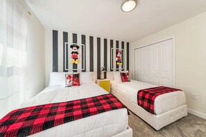 4 bedrooms, iron/ironing board, travel crib, internet
