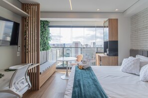 1 bedroom, desk, free WiFi, bed sheets