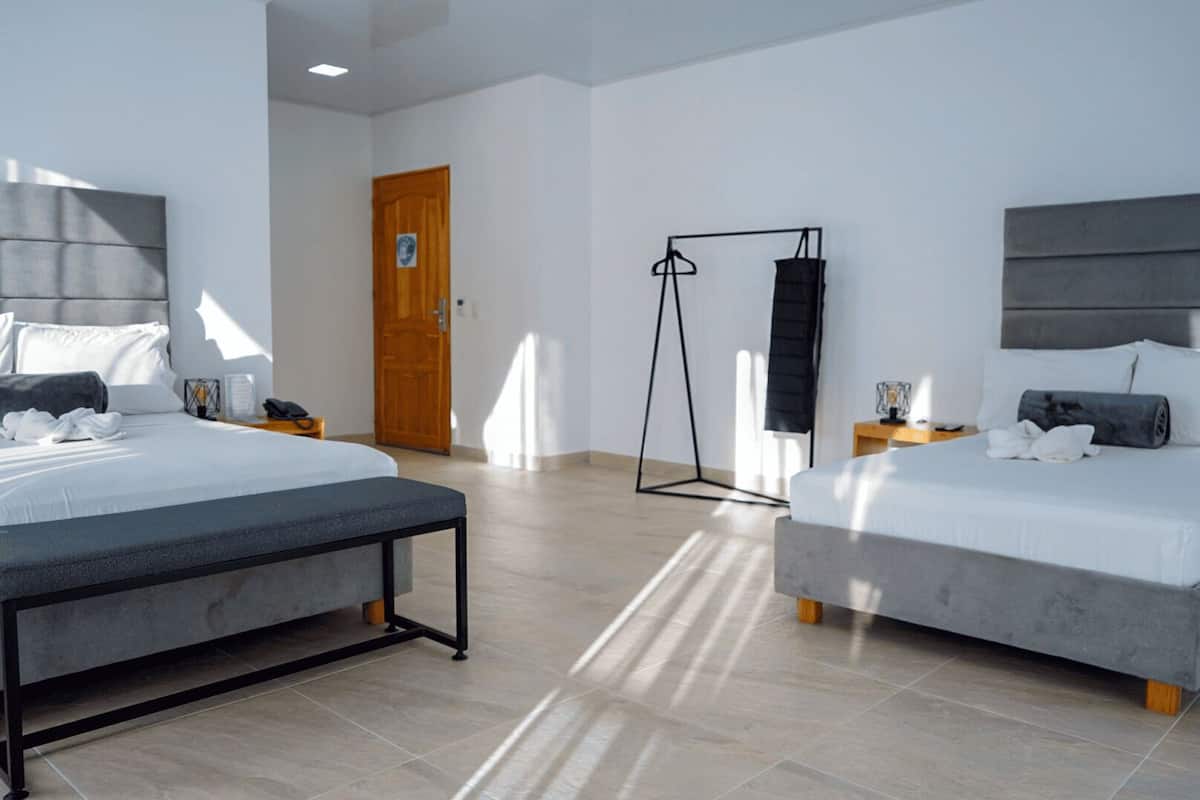 Family Triple Room, Lagoon View | Wi-fi percuma, cadar katil 