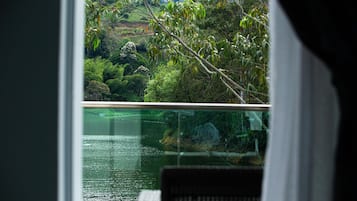 Chambre Confort, vue lagon | Terrasse/Patio