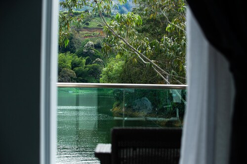 Hotel Nova El Peñol