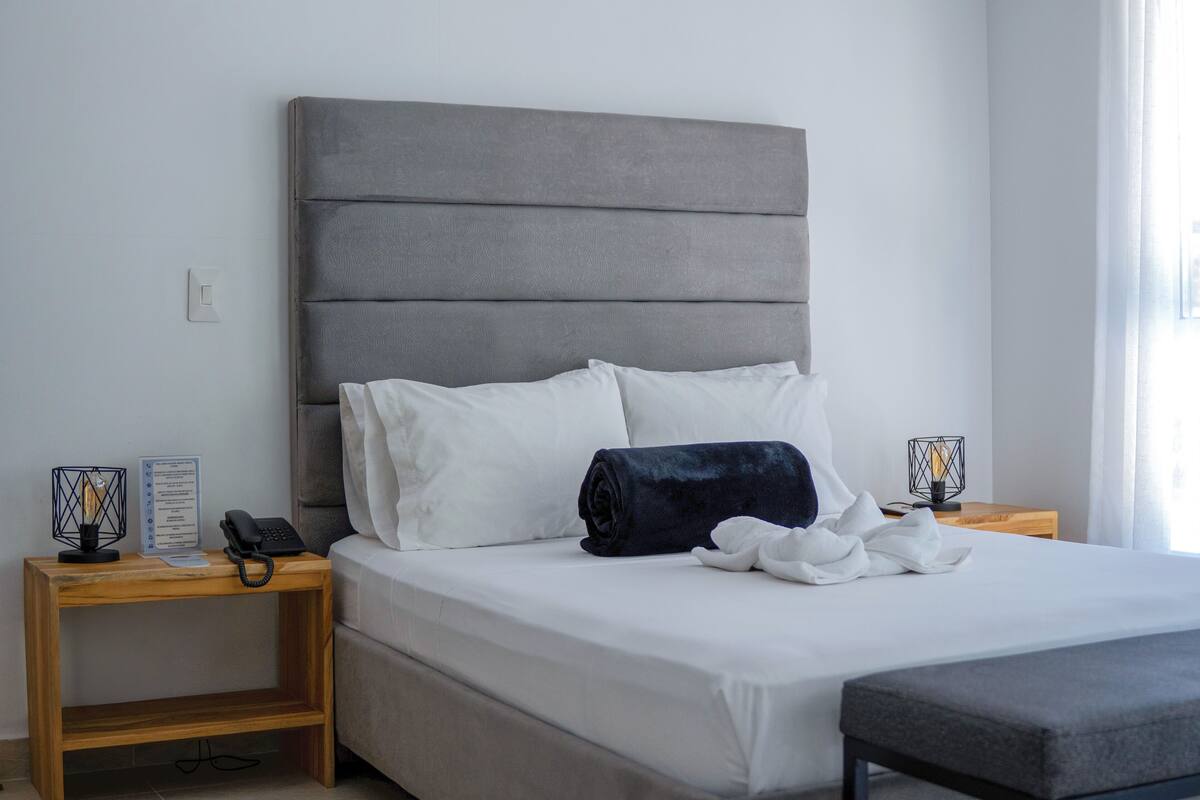 Classic Room | Free WiFi