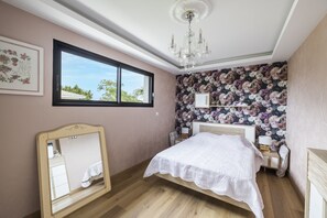 3 عدّة غرف نوم ومكواة/لوح كي وواي فاي مجانًا