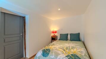 2 camere, ferro/asse da stiro, Wi-Fi gratuito, lenzuola