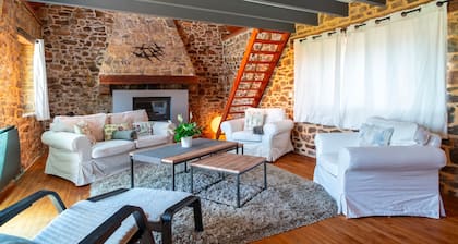La Jasserie - Jardin de 1800 m² et terrasse