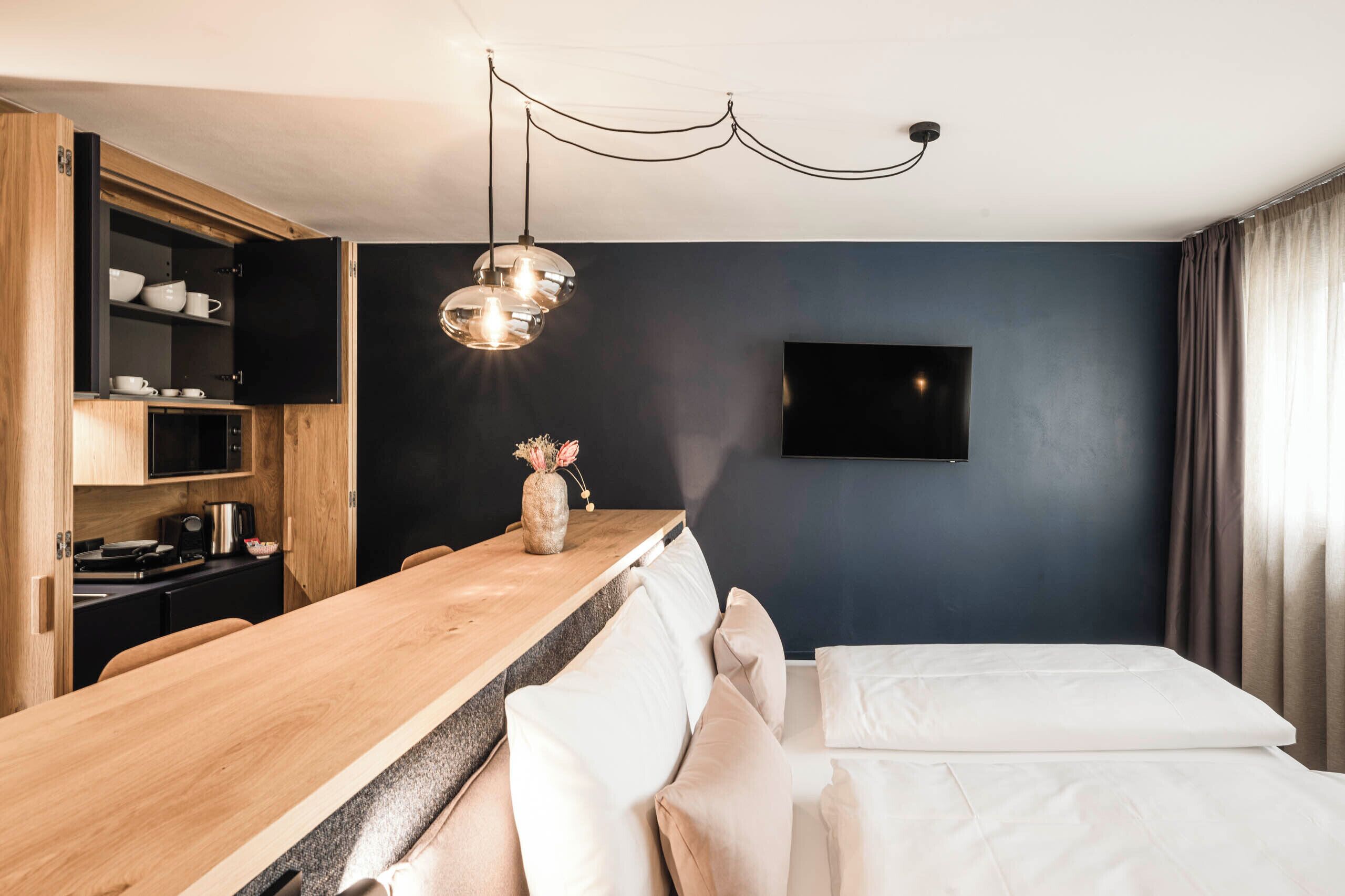 Apartment 4.01 | Una cassaforte in camera, tende oscuranti, insonorizzazione