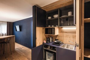 Apartment 4.09 | Repas dans la chambre