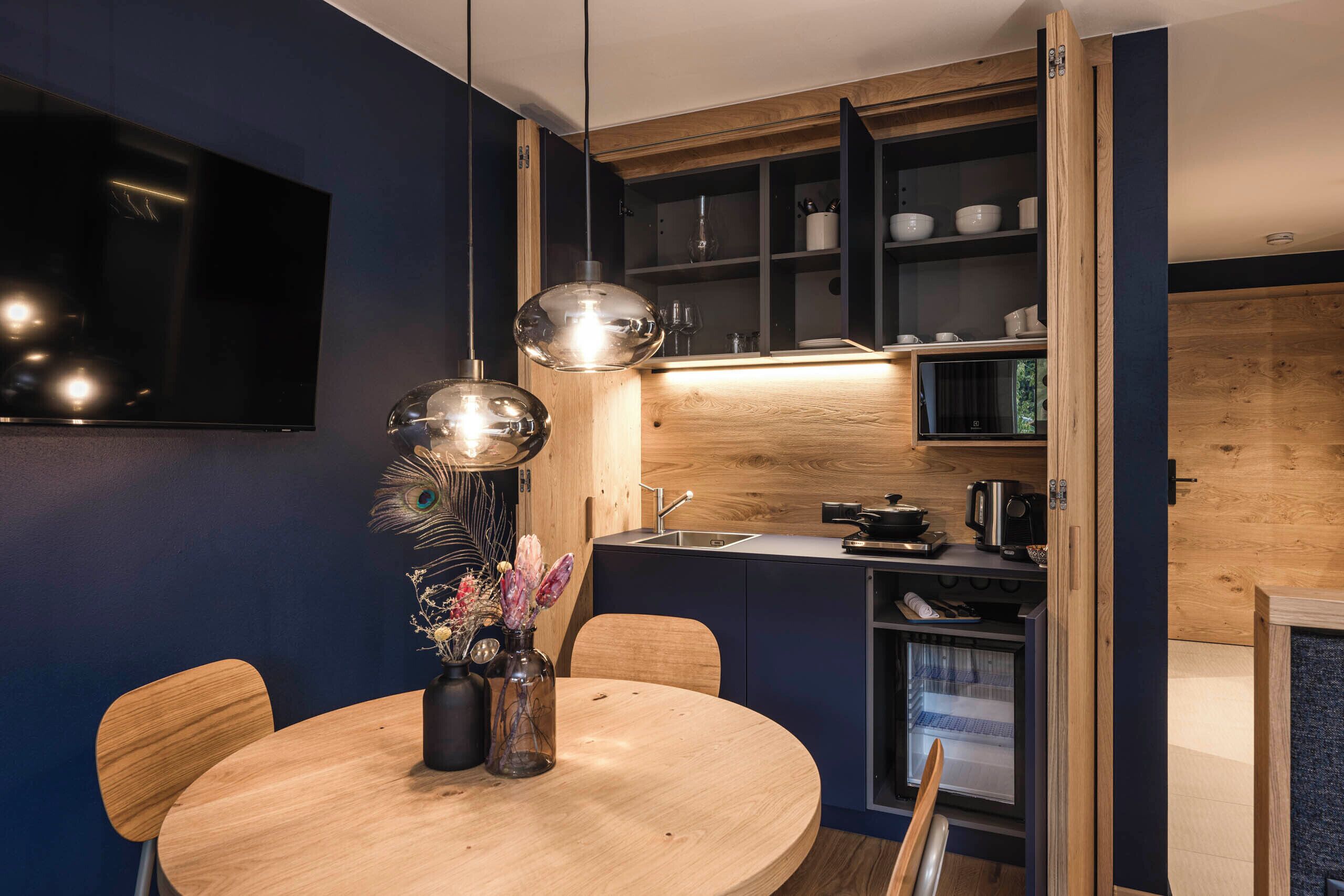 Apartment 4.08 | Restauration dans la chambre