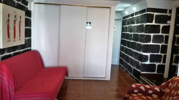 Villa, 5 Bedrooms, Balcony, Garden View | Living room