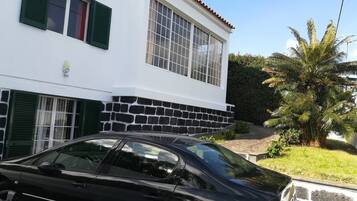 Villa, 5 Bedrooms, Balcony, Garden View | Garden