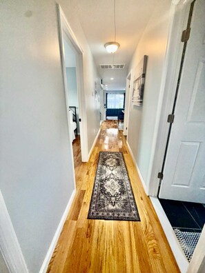 3 soverom, strykejern/-brett, wi-fi og sengetøy