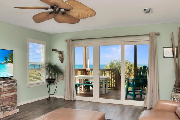 Townhome, Multiple Beds (Sunset Treasures) | Living area