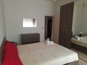 3 soverom og sengetøy