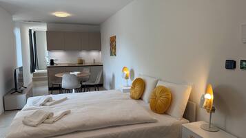 Comfort-Studio, Balkon, Blick auf den Innenhof | Kostenloses WLAN