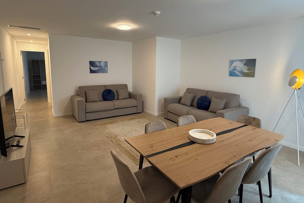 Deluxe Apartment | Living area
